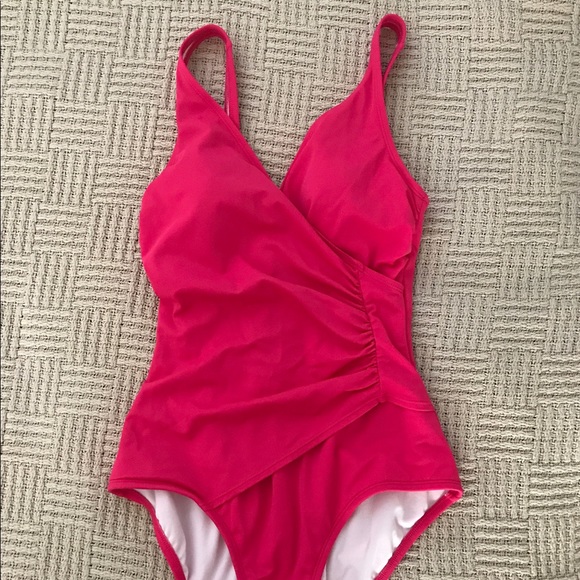 jantzen swimwear 2018